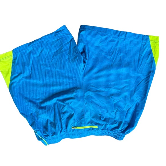 Under Armour shorts size 2XL - Picture 4 of 7